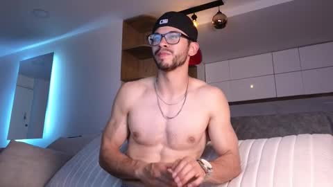 phantom_bigger1 online show from January 5, 2026, 11:30 pm