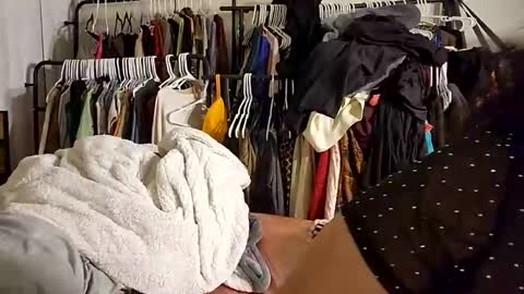 The Deity Hatshepsut online show from December 15, 2025, 5:55 am