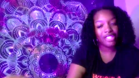 Snapshot of phatjuicypeach chatting on January 17, 2026, 1:43 am Destiny Adams online show from January 17, 2026, 1:43 am