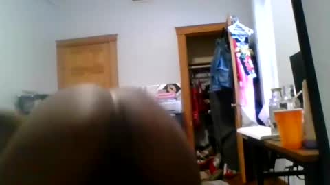 Snapshot of phatphatgrl chatting on February 22, 2025, 12:08 pm phatphatgrl online show from February 22, 2025, 12:08 pm