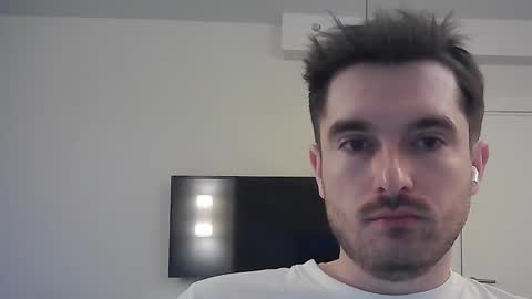 Snapshot of philborison chatting on February 16, 2025, 4:42 am PhilipBorison online show from February 16, 2025, 4:42 am