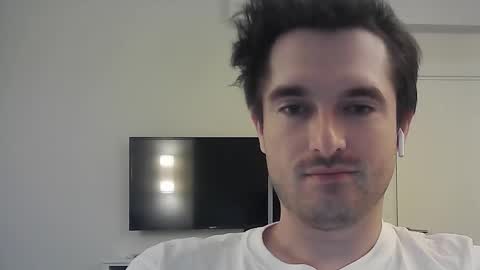 Snapshot of philborison chatting on September 11, 2025, 5:29 am PhilipBorison online show from September 11, 2025, 5:29 am