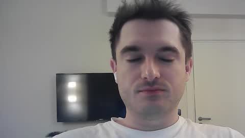 Snapshot of philborison chatting on January 7, 2026, 4:48 am PhilipBorison online show from January 7, 2026, 4:48 am