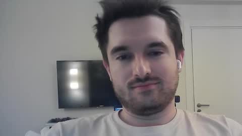 Snapshot of philborison chatting on February 1, 2026, 2:26 pm PhilipBorison online show from February 1, 2026, 2:26 pm