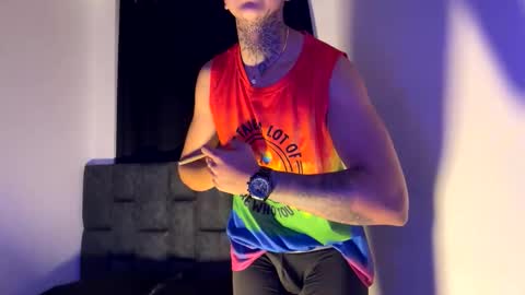 PHILLIP online show from November 6, 2025, 11:33 am