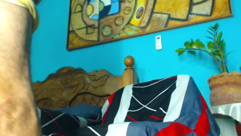 phlilloyhighclouds online show from September 15, 2025, 4:12 am