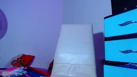 AdnierGnz online show from December 15, 2024, 9:03 am