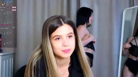 Snapshot of phyllisheart chatting on January 31, 2025, 2:39 pm Lora black and Lili blonde welcome you here online show from January 31, 2025, 2:39 pm