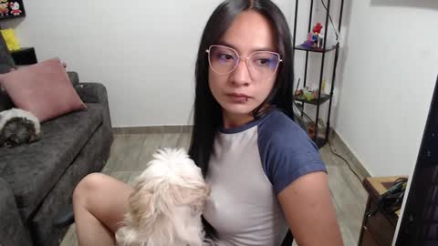 Snapshot of pia_horny chatting on January 11, 2025, 9:15 pm Pia online show from January 11, 2025, 9:15 pm
