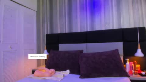 Snapshot of pia_johnson__ chatting on May 15, 2026, 11:39 am SOPHIA online show from May 15, 2026, 11:39 am