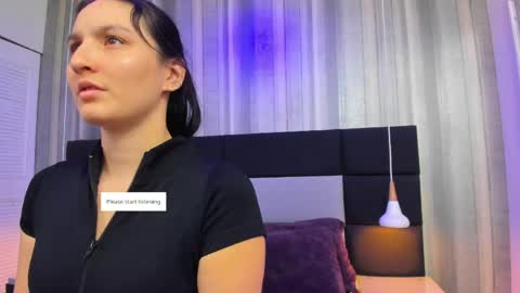 Snapshot of pia_johnson__ chatting on May 22, 2026, 11:49 am SOPHIA online show from May 22, 2026, 11:49 am
