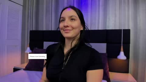 Snapshot of pia_johnson__ chatting on May 28, 2026, 11:40 am SOPHIA online show from May 28, 2026, 11:40 am