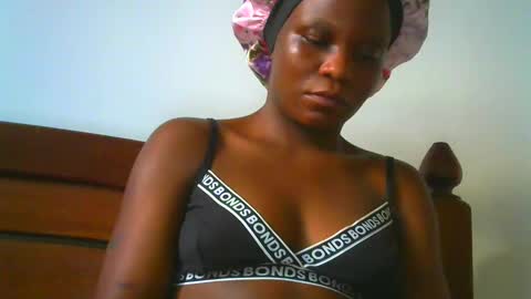 Snapshot of pickme60 chatting on February 28, 2025, 3:26 pm pickme60 online show from February 28, 2025, 3:26 pm