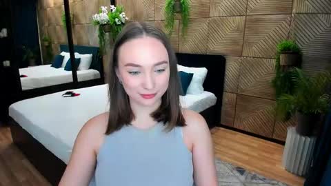Snapshot of pieceofinspiration chatting on October 5, 2025, 10:13 am Emelie online show from October 5, 2025, 10:13 am