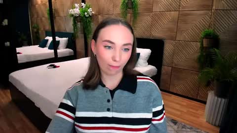 Snapshot of pieceofinspiration chatting on October 6, 2025, 4:10 am Emelie online show from October 6, 2025, 4:10 am