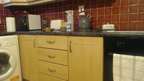 Snapshot of piercedcock069 chatting on January 10, 2026, 8:27 am piercedcock069 online show from January 10, 2026, 8:27 am