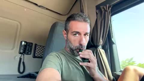 Snapshot of pierotu chatting on September 16, 2025, 9:10 am pierotu online show from September 16, 2025, 9:10 am