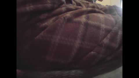 Snapshot of pierre1705 chatting on December 6, 2024, 11:33 am pierre1705 online show from December 6, 2024, 11:33 am