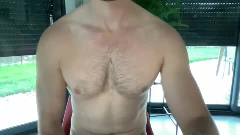 Snapshot of pierre81000 chatting on October 23, 2025, 4:28 pm pierre81000 online show from October 23, 2025, 4:28 pm