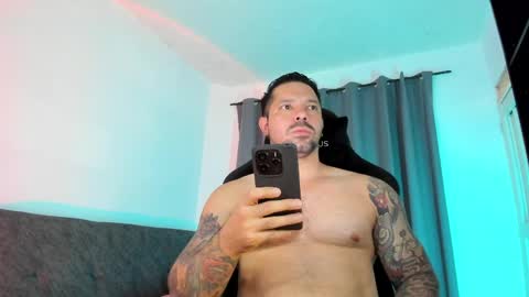 Snapshot of pierrevidal chatting on March 31, 2026, 10:10 pm Pierre online show from March 31, 2026, 10:10 pm