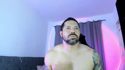 Snapshot of pierrevidal chatting on May 16, 2026, 12:18 am Pierre online show from May 16, 2026, 12:18 am