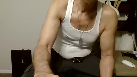 pigdaddy99 online show from December 25, 2024, 2:02 pm