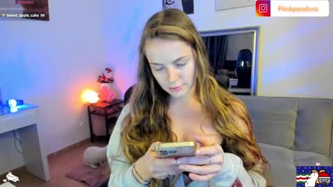 Snapshot of piinkpandora chatting on January 10, 2026, 10:47 pm PiinkPandora online show from January 10, 2026, 10:47 pm