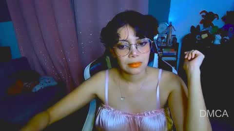 Snapshot of piixiie_d_oll chatting on February 1, 2026, 3:49 am Andrea G online show from February 1, 2026, 3:49 am