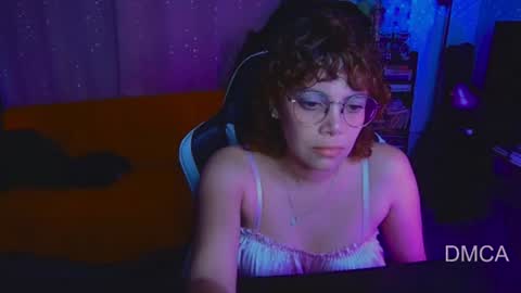 Snapshot of piixiie_d_oll chatting on July 16, 2026, 2:39 am Andrea G online show from July 16, 2026, 2:39 am
