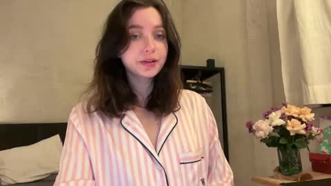 Trisha     online show from March 8, 2025, 2:40 pm