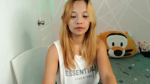 Snapshot of pinay_beauty14 chatting on December 12, 2024, 12:16 am pinay beauty14 online show from December 12, 2024, 12:16 am