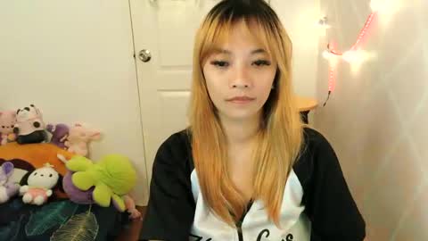 Snapshot of pinay_beauty14 chatting on January 11, 2025, 2:25 pm pinay beauty14 online show from January 11, 2025, 2:25 pm