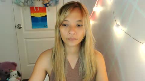 Snapshot of pinay_beauty14 chatting on February 16, 2025, 12:19 am pinay beauty14 online show from February 16, 2025, 12:19 am