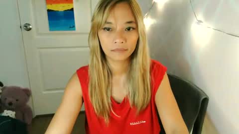 Snapshot of pinay_beauty14 chatting on February 18, 2025, 10:36 pm pinay beauty14 online show from February 18, 2025, 10:36 pm