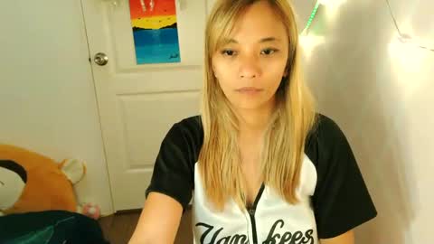 Snapshot of pinay_beauty14 chatting on February 21, 2025, 6:40 am pinay beauty14 online show from February 21, 2025, 6:40 am