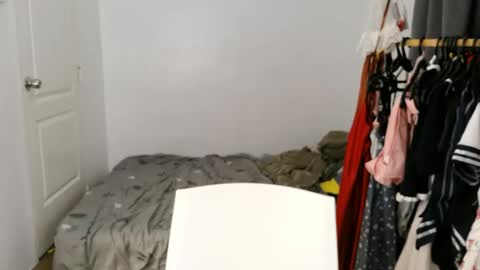 Snapshot of pinay_beauty14 chatting on February 14, 2026, 1:46 am pinay beauty14 online show from February 14, 2026, 1:46 am