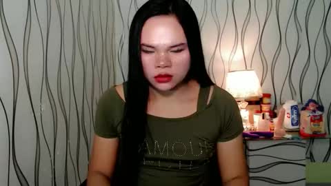 Snapshot of pinay_desires chatting on January 6, 2026, 1:37 pm Th1nOnlyVans pinay online show from January 6, 2026, 1:37 pm