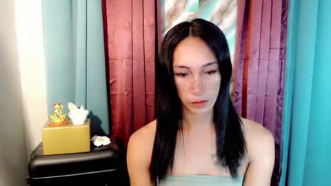 lucyLove online show from January 10, 2026, 2:02 am