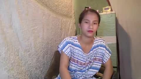 Snapshot of pinay_maex chatting on February 21, 2025, 3:32 pm mae online show from February 21, 2025, 3:32 pm