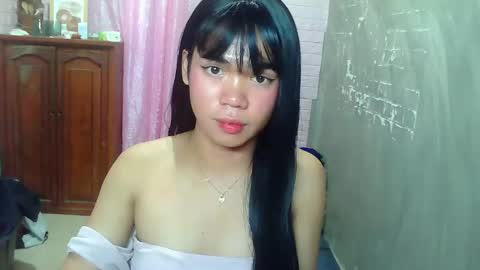 Snapshot of pinayasian_angela chatting on December 22, 2025, 6:21 am pinayasian_angela online show from December 22, 2025, 6:21 am