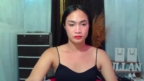 Snapshot of pinaycutie_jilian chatting on December 2, 2025, 12:38 am jilian online show from December 2, 2025, 12:38 am