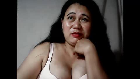 Snapshot of pinaymama12345 chatting on February 24, 2025, 4:05 am pinaymama12345 online show from February 24, 2025, 4:05 am
