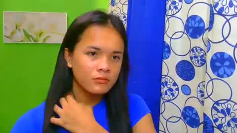 Snapshot of pinaymorena_rhowe chatting on December 2, 2024, 12:09 am pinaymorena_rhowe online show from December 2, 2024, 12:09 am