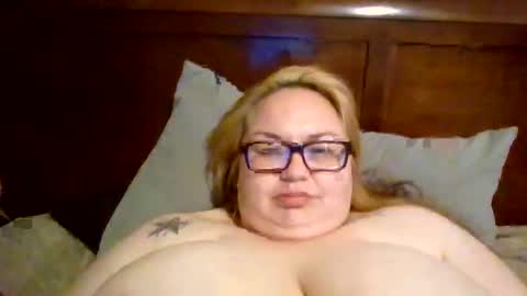 pincheguera online show from September 24, 2025, 9:51 pm