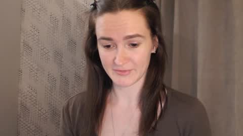       online show from February 1, 2025, 5:26 pm