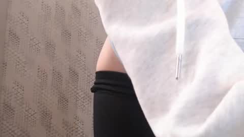       online show from February 23, 2025, 8:22 pm