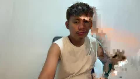 pingkoy0517 online show from May 18, 2026, 12:33 pm