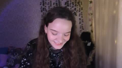 Snapshot of pink__sun chatting on December 14, 2025, 5:18 pm Stephanie online show from December 14, 2025, 5:18 pm