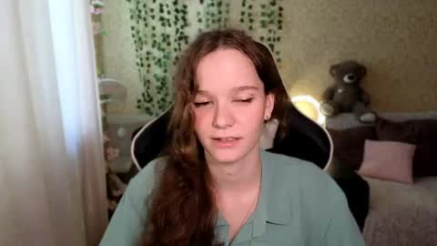 Stephanie online show from June 6, 2026, 4:28 am
