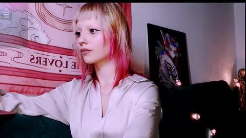 Snapshot of pink_k1tty chatting on October 20, 2025, 7:58 pm pink_k1tty online show from October 20, 2025, 7:58 pm